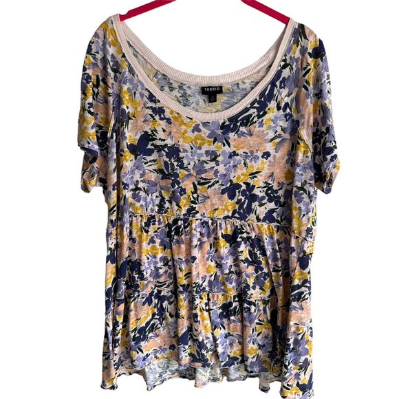 TORRID Multicolor Babydoll Slub Scoop Neck Ladies Casual Tiered Top, 0/12 - Picture 2 of 7